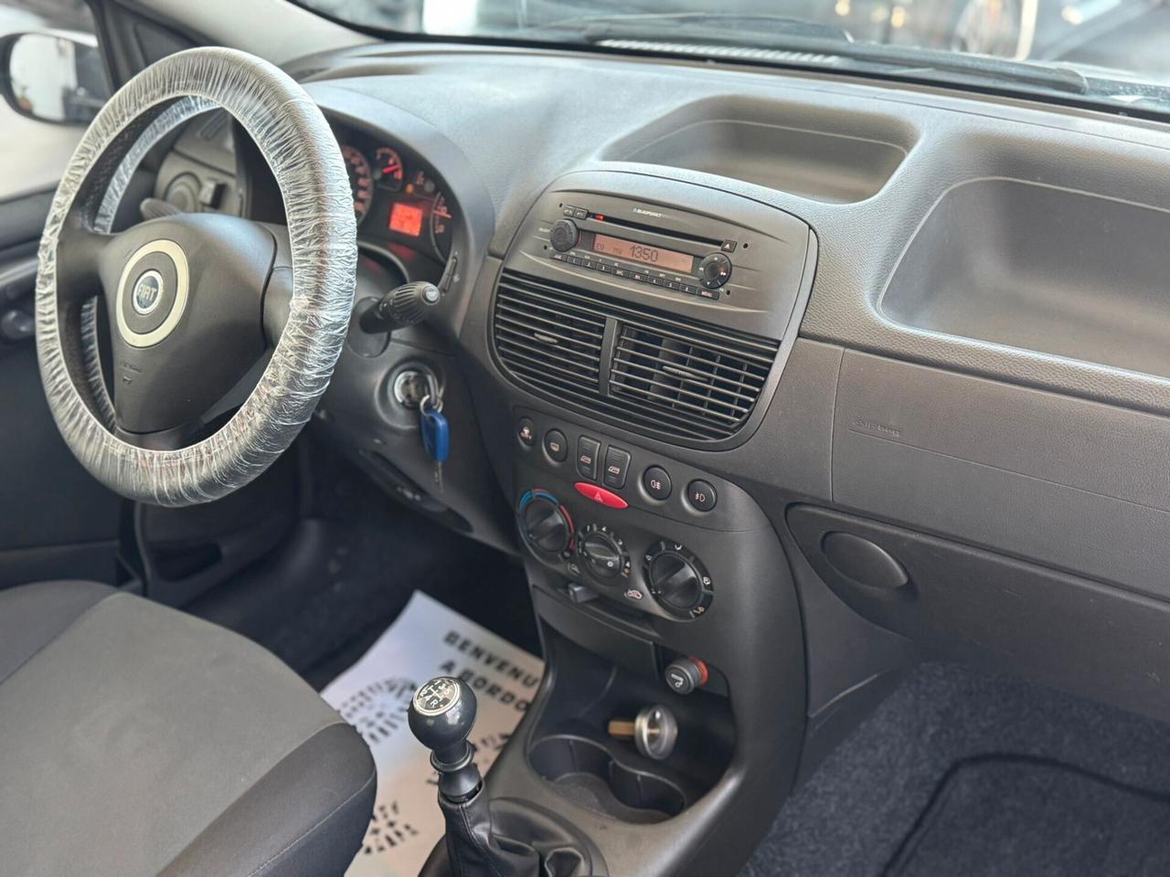 Fiat Punto 1.2 5 porte Active Natural Power