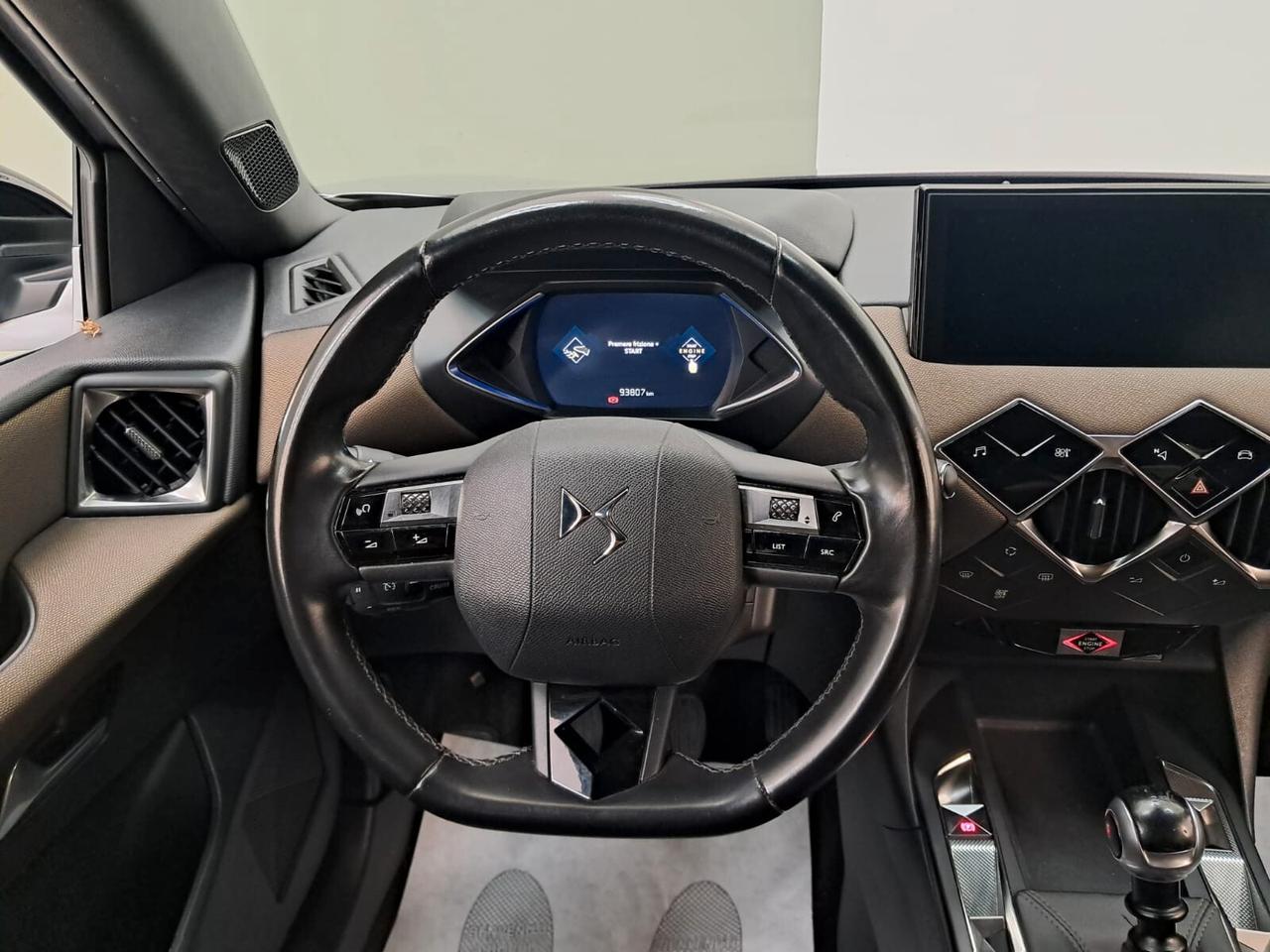 DS Automobiles DS 3 Crossback, 03/2021 1.5 bluehdi So Chic 100cv ADATTA A NEOPATENTATI