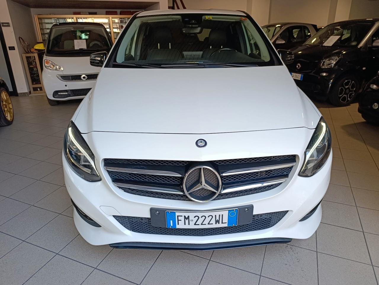 Mercedes-benz B180 d Euro 6 Sport Pack Night restyling Navi/Led/Full