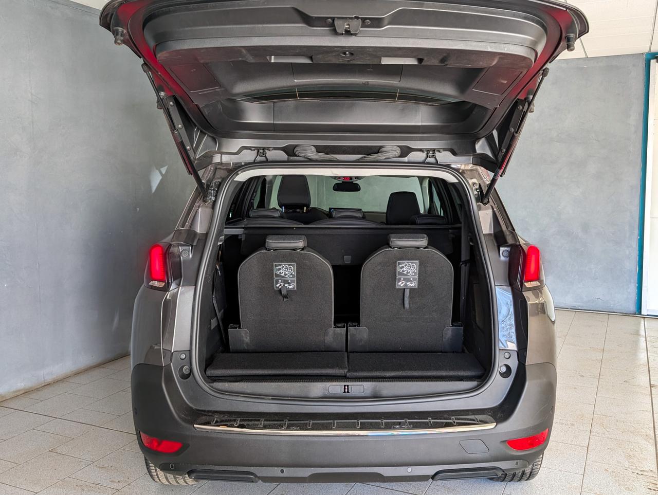 Peugeot 1.5 bluehdi 130cv Allure