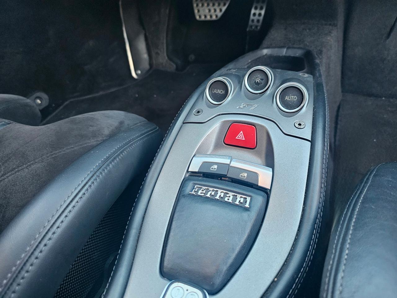 Ferrari 458 Italia DCT#LED#ALCANTARA#NAVI#SCUDETTI CERAMICI