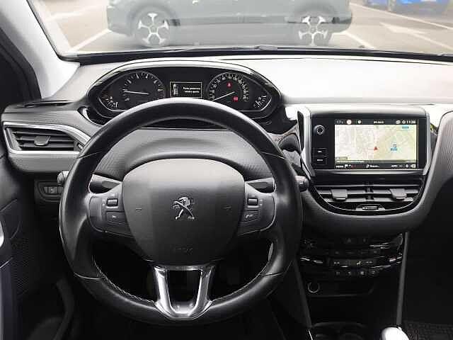 Peugeot 2008 BlueHDi 100 S&S Allure