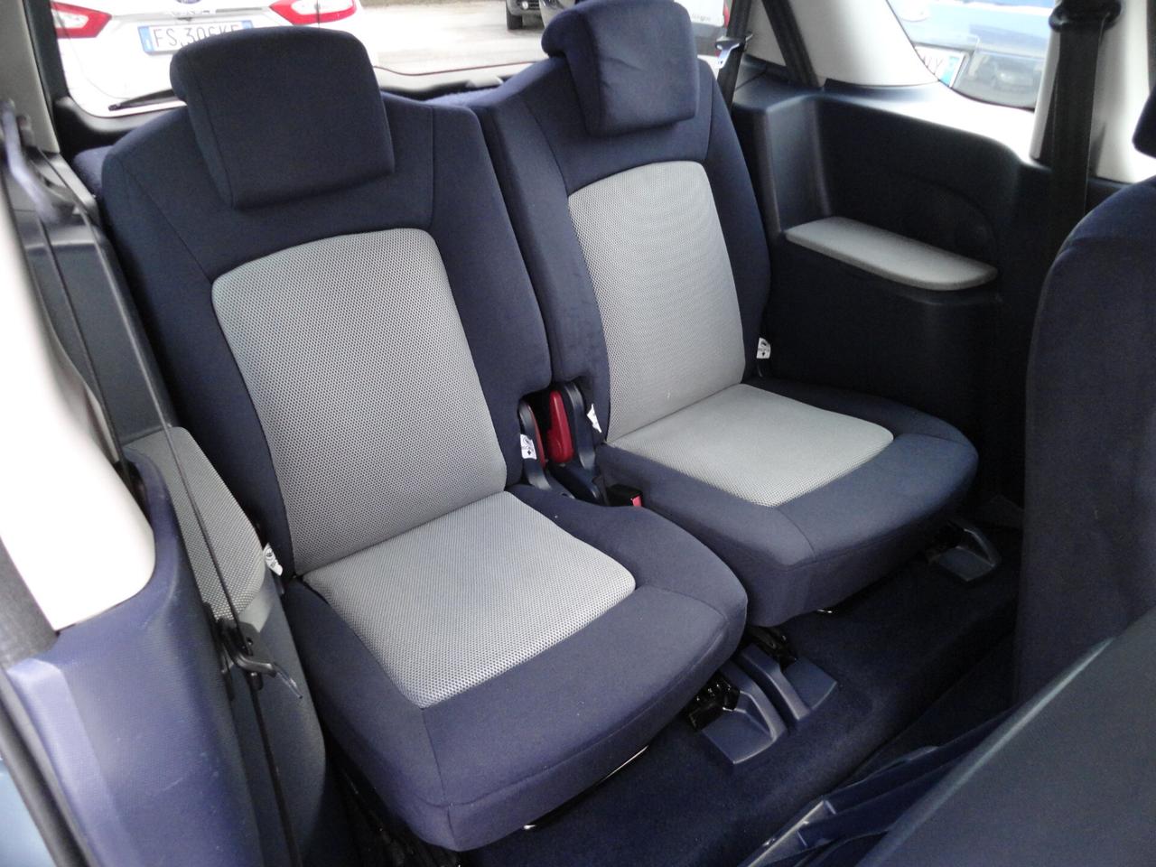 Peugeot 1007 1.4 Trendy