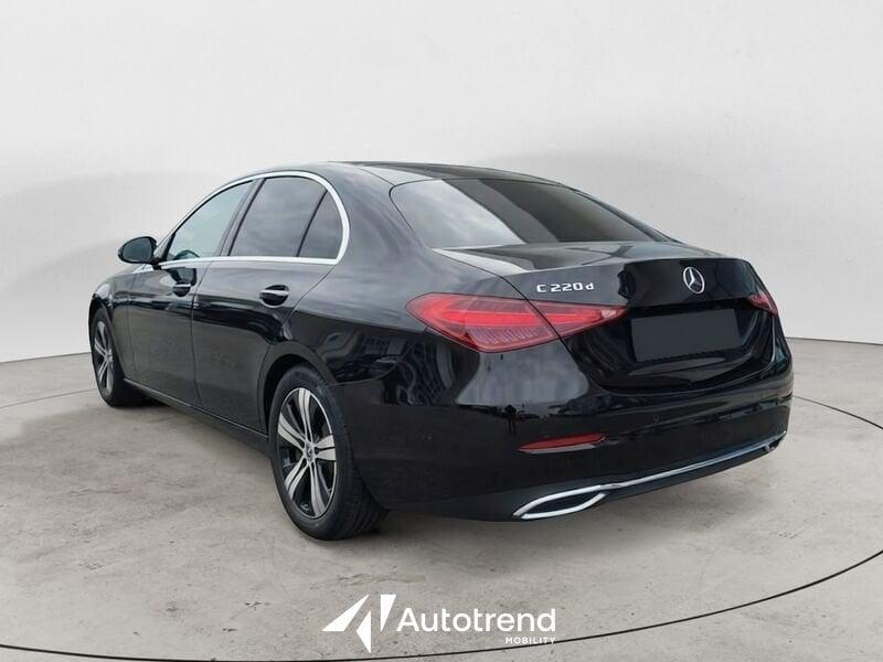Mercedes-Benz Classe C 220d 200 CV Mild Hybrid Automatica LED Avantgarde Advanced In Conto Vendita