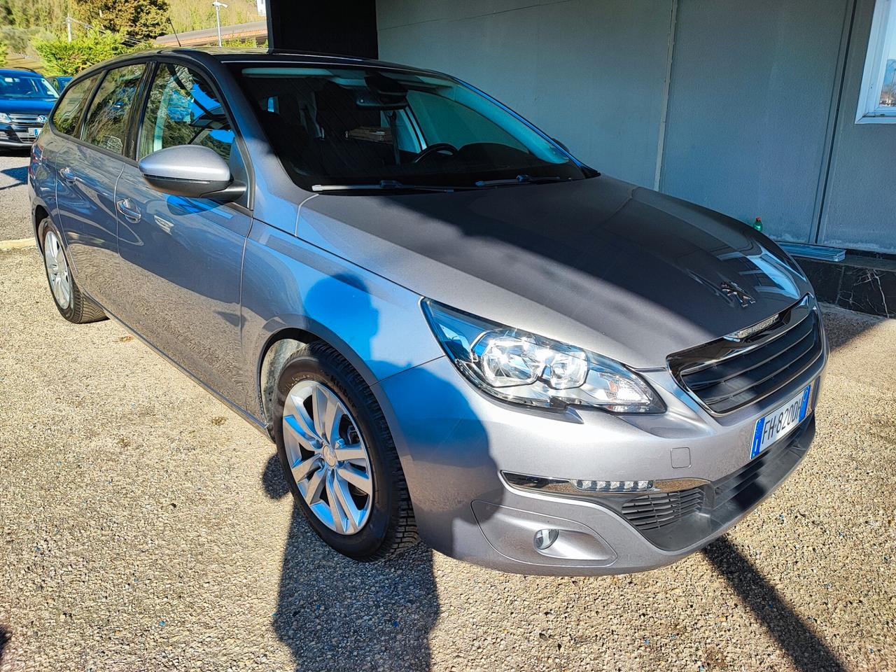 Peugeot 308 BlueHDi 120 S&S SW Business