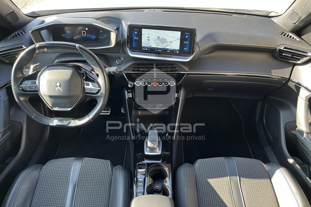 PEUGEOT 2008 PureTech 130 S&S EAT8 GT