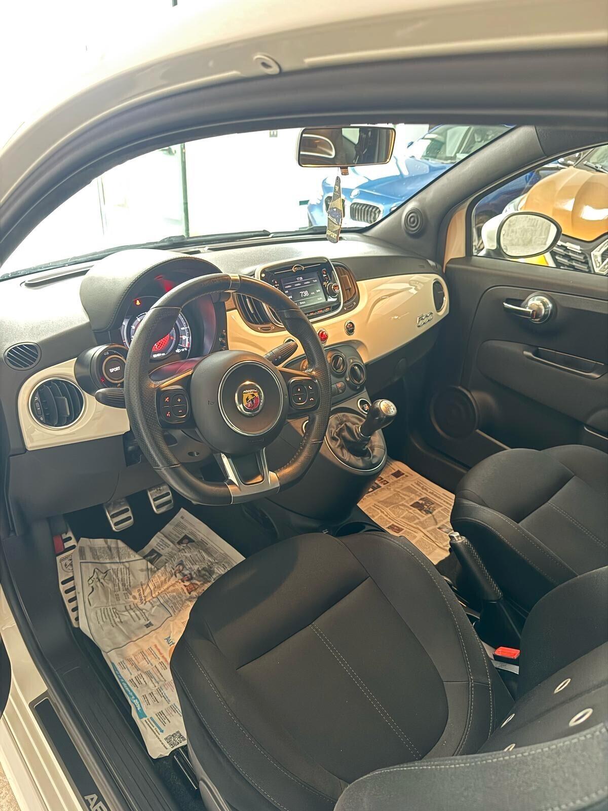 Abarth 595 1.4 Turbo T-Jet 145 CV