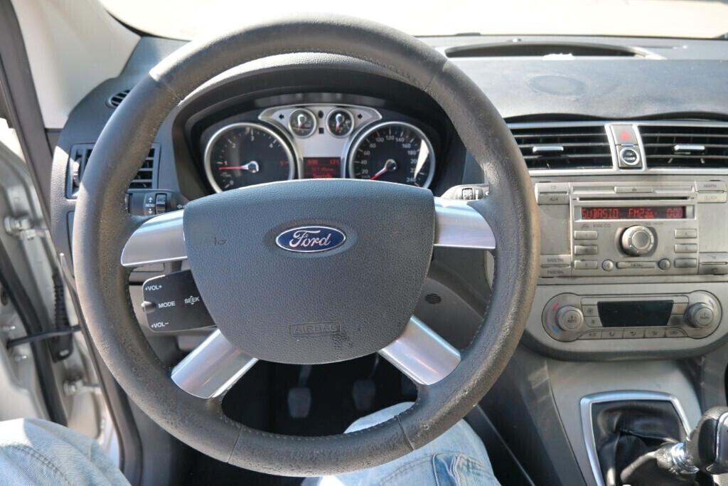 Ford Kuga 2.0 TDCi 136 CV Titanium - NUOVO ARRIVO