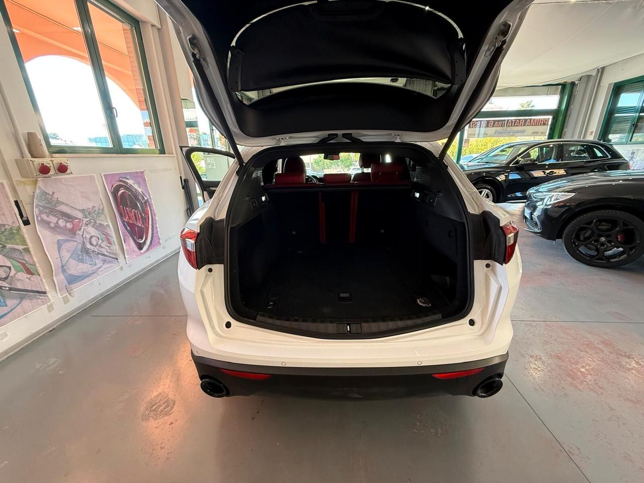 Alfa Romeo Stelvio 2.2 160 CV AT8 RWD Sprint
