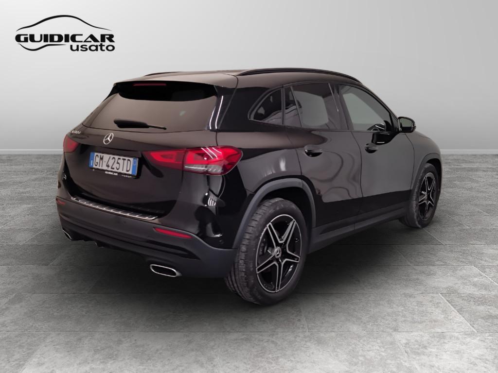 Mercedes-Benz GLA-H247 2020 - GLA 180 d Premium auto