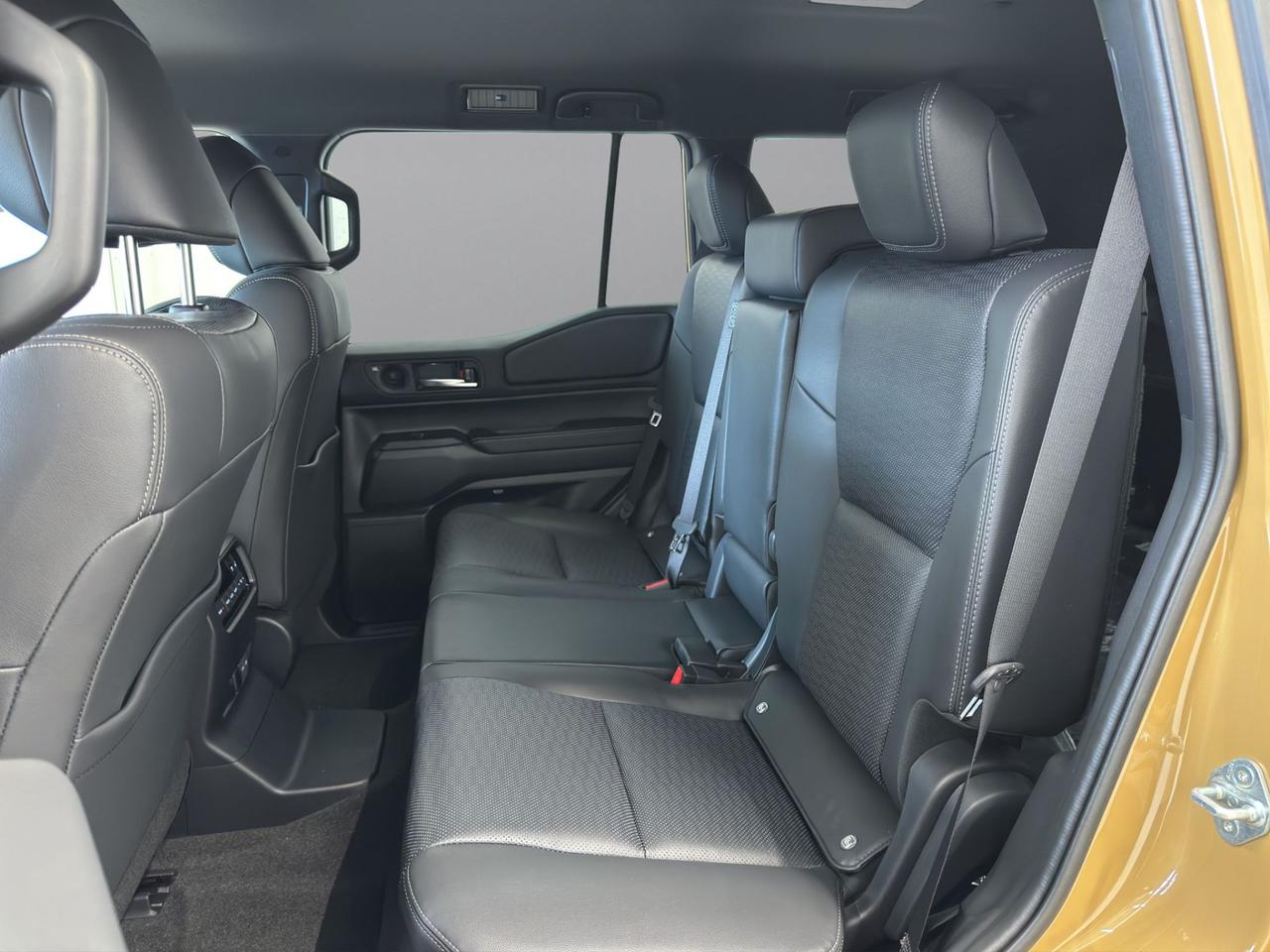 Toyota Land Cruiser 2.8 d-4d Lounge awd auto