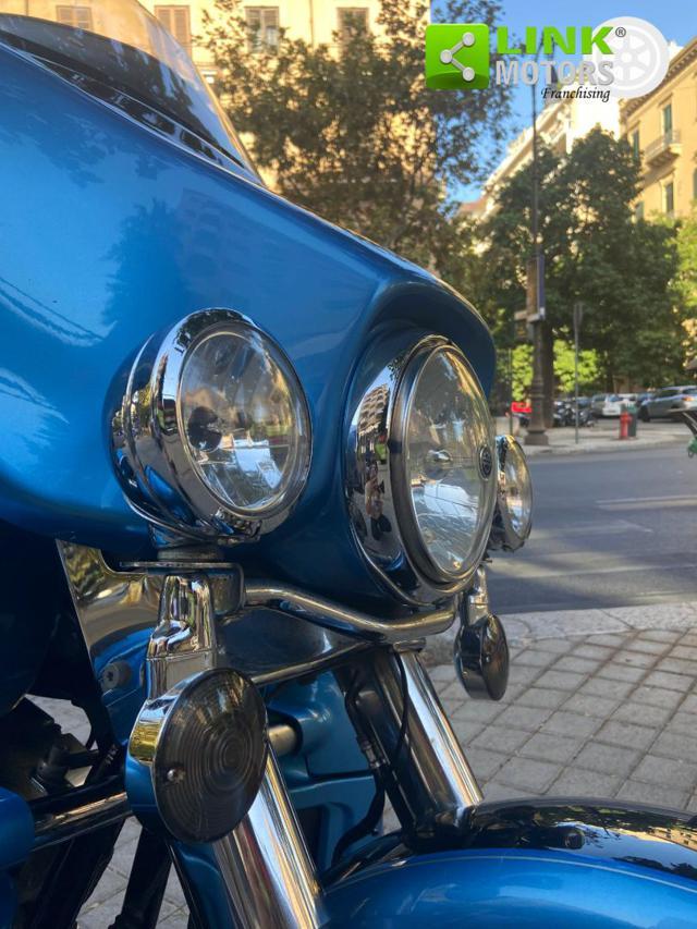 HARLEY-DAVIDSON FLHTC Electra Glide Classic Standard