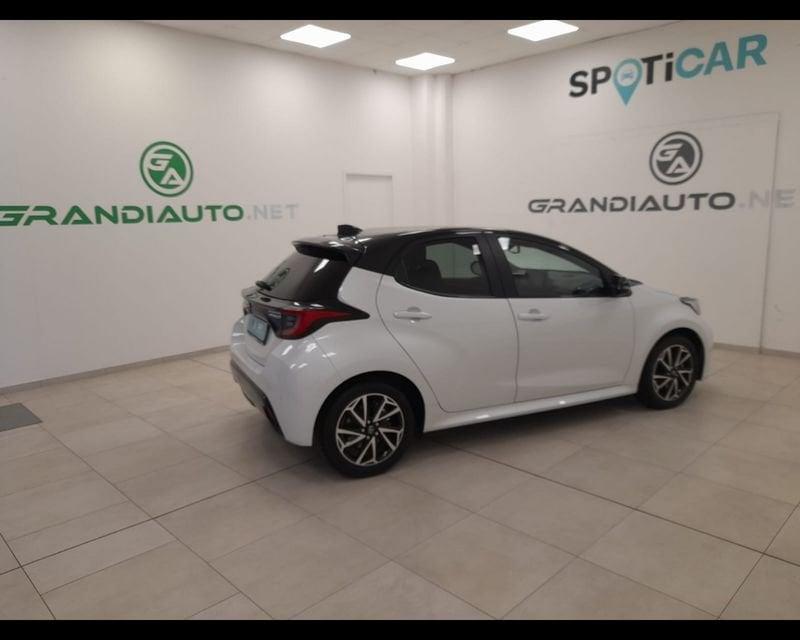 Toyota Yaris IV 1.5h Style