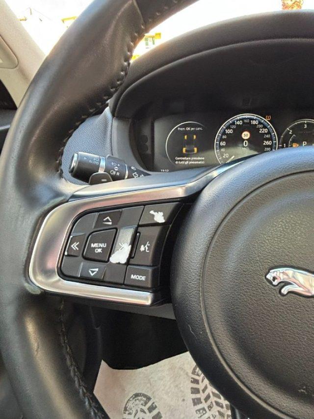 JAGUAR F-Pace 2.0 D 180 CV aut. Prestige