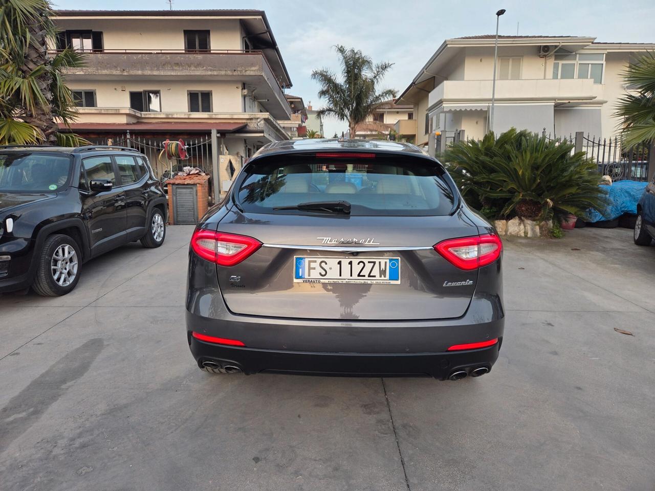 Maserati Levante 3.0 V6 275 cv Diesel AWD Granlusso