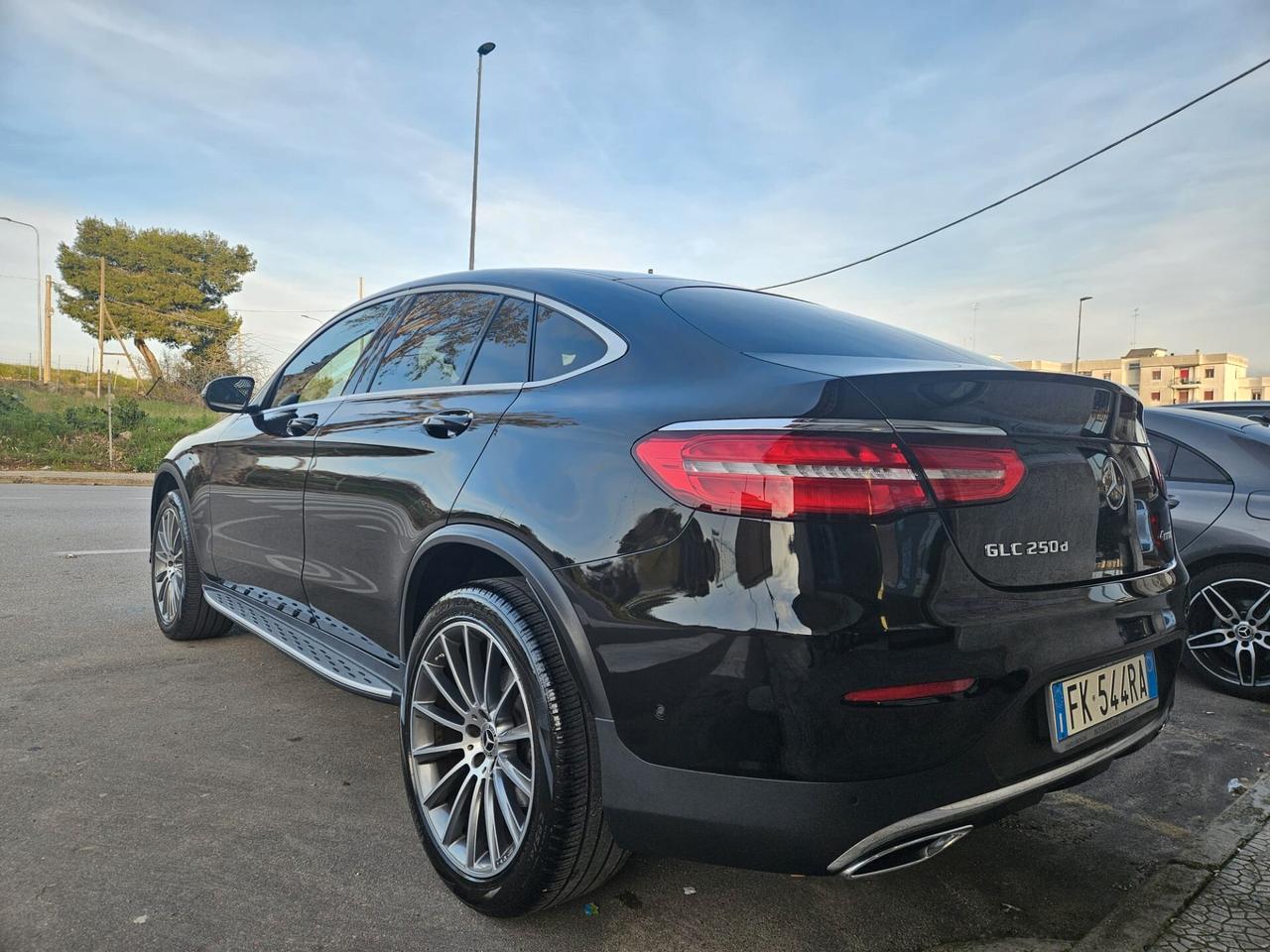 Mercedes-Benz GLC COUPE 250D 4MATIC PREMIUM