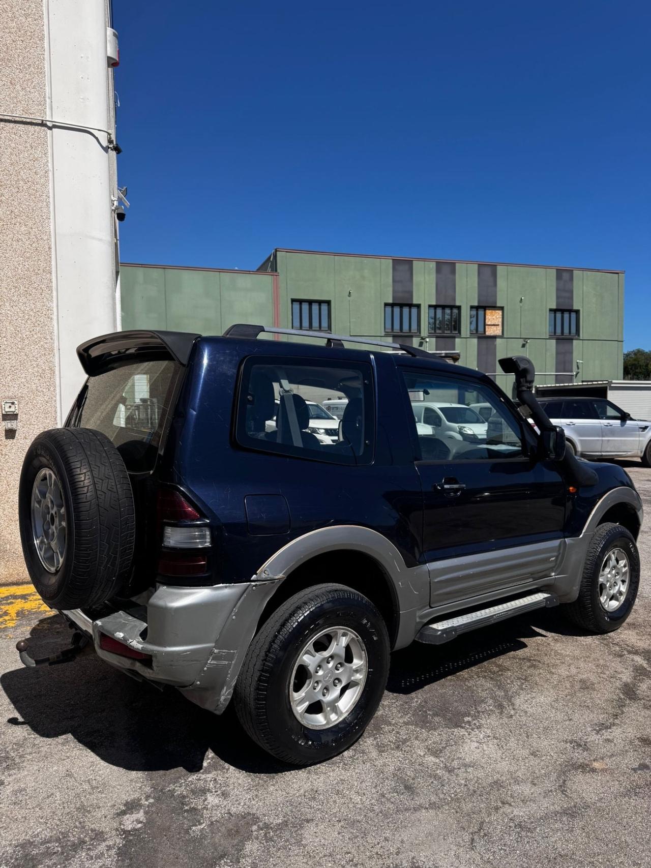 Mitsubishi Pajero 3.2 16V DI-D 3p. GLS1 AUTOMATICO DIESEL