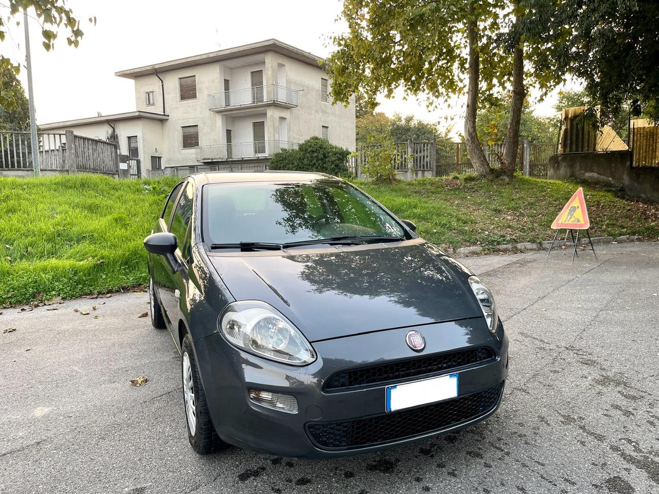 Fiat Punto 1.3 MJT II 75 CV 5 porte Lounge per Neopatentati 2014