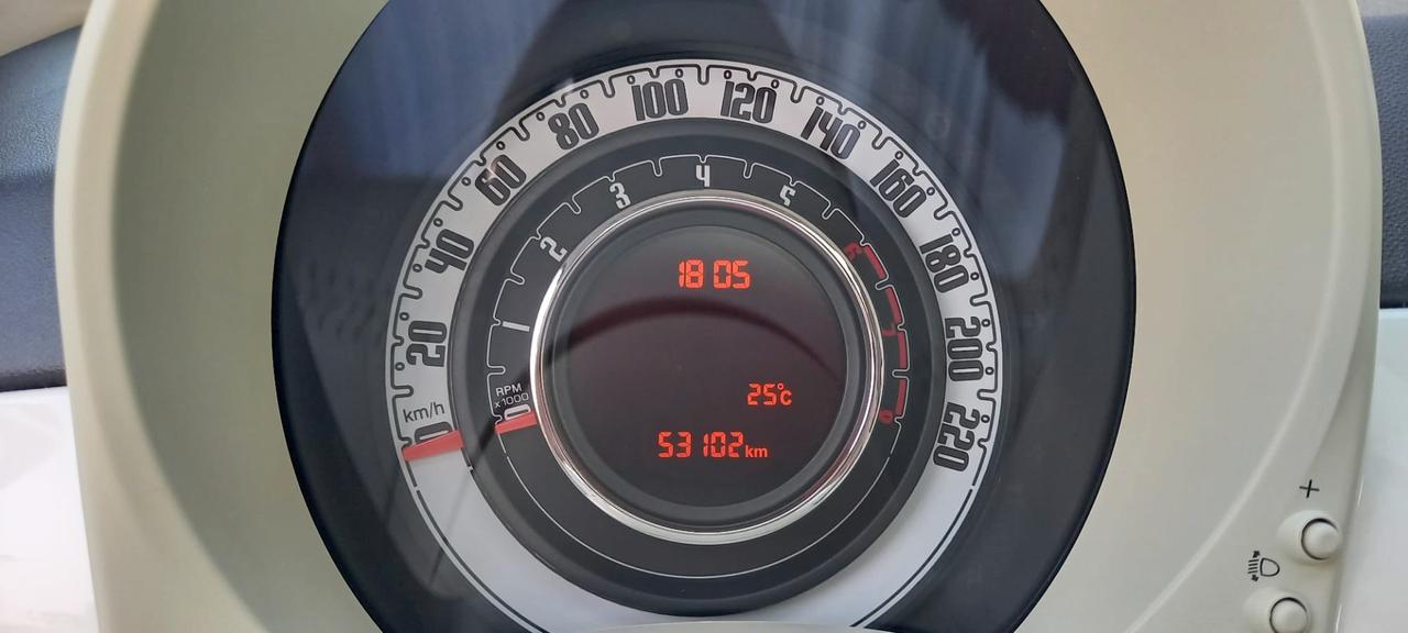Fiat 500 Benzina cc. 1.242 Modello Lounge Euro 6/B SOLO 53.100 KM. Utilizzabile anche per i Neopatentati.