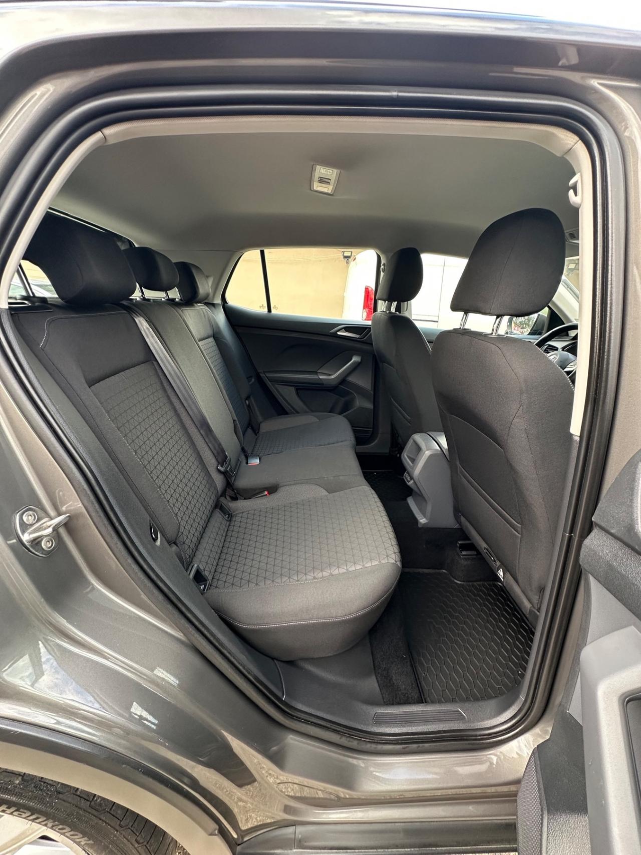 Volkswagen T-Cross 1.6 TDI DSG SCR Style BMT