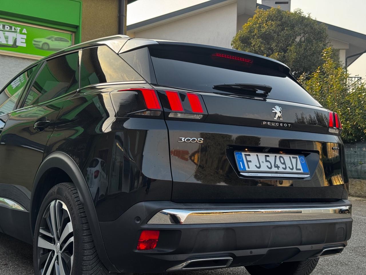 Peugeot 3008 2.0 DIESEL 180 CV GT FULL OPTIONAL