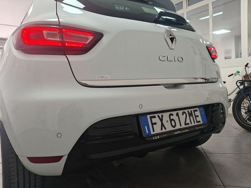 Renault Clio 1.5 DCI 90cv MOSCHINO INTENS