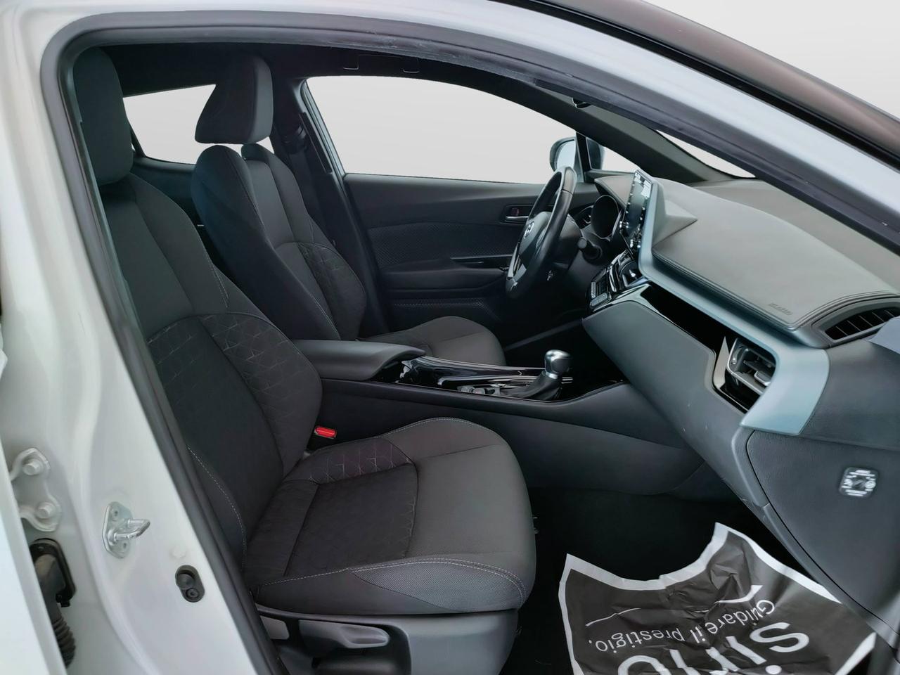 TOYOTA C-HR I 2020 - C-HR 2.0h Trend e-cvt