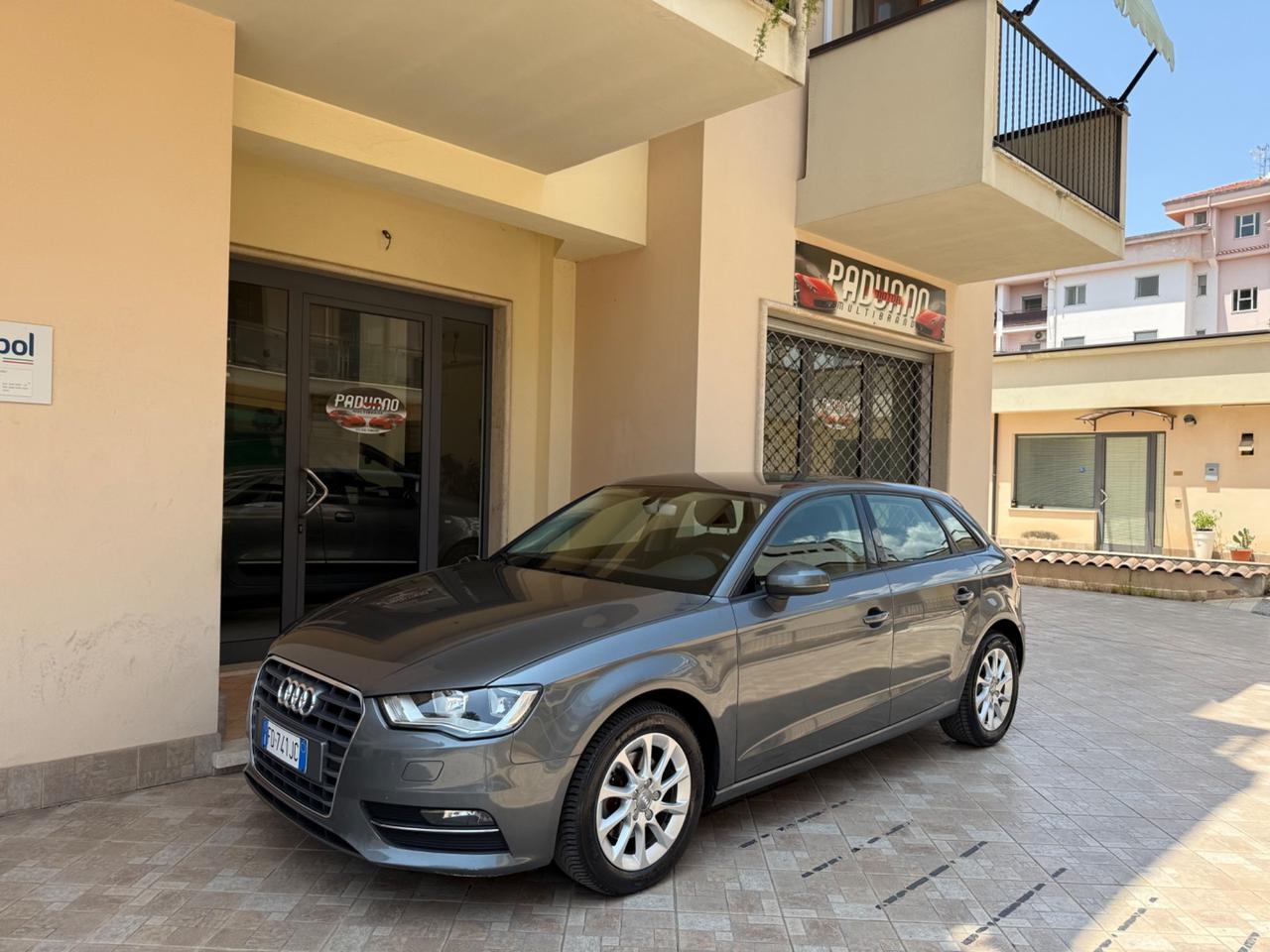 Audi A3 1.6 TDI ultra Attraction