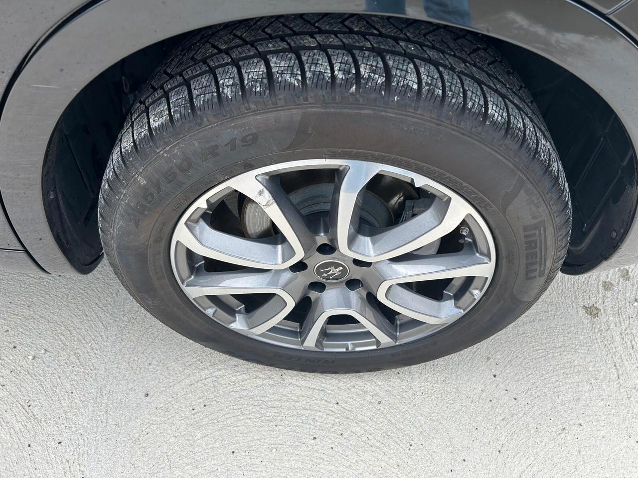 Maserati Levante MHEV 330 CV AWD GT