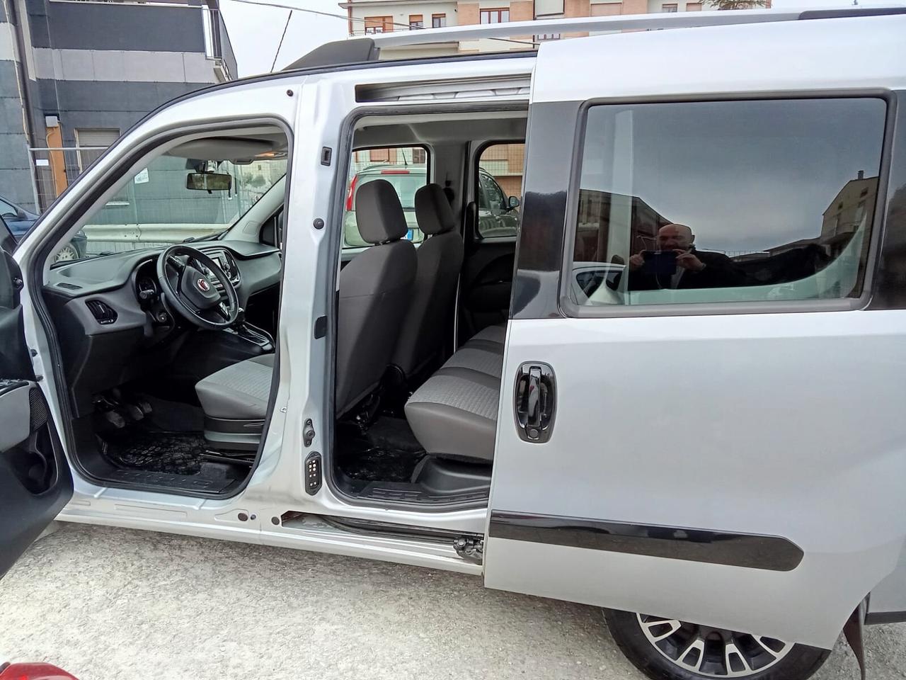 Fiat Doblo Doblò 1.4 T-Jet 16V Natural Power Lounge