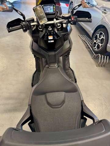 Honda Altro X-ADV 750 Triple Black