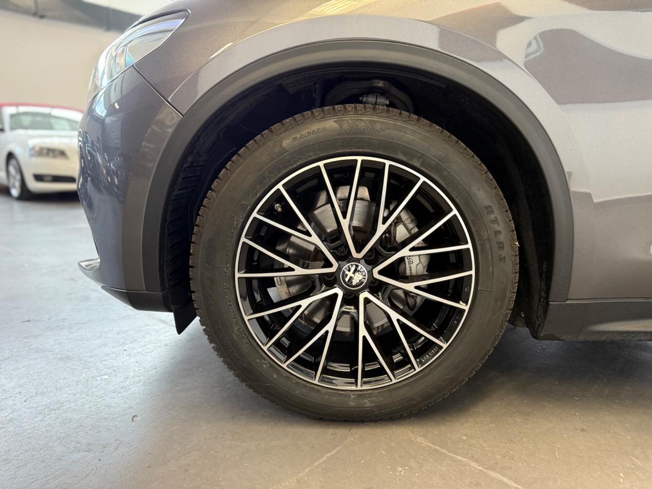 Alfa Romeo Stelvio 2.2 Turbodiesel 190 CV AT8 Q4 Super Business
