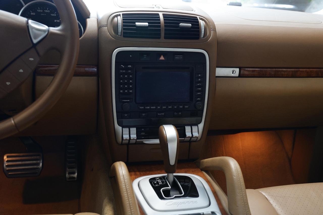 Porsche Cayenne 4.5 cat S