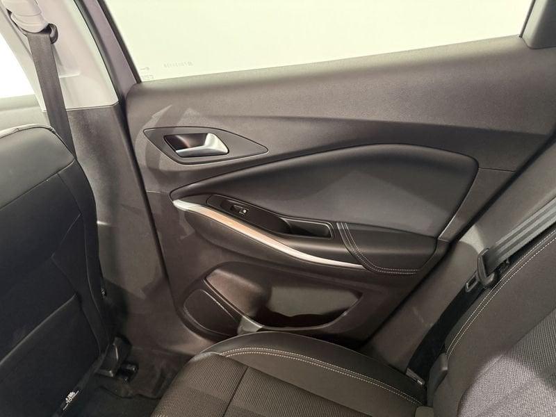 Opel Grandland 1.5 130cv AT8 Business Elegance