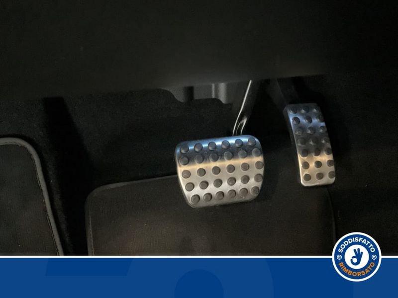 Mercedes-Benz GLA 180 d Automatic AMG Line Advanced Plus