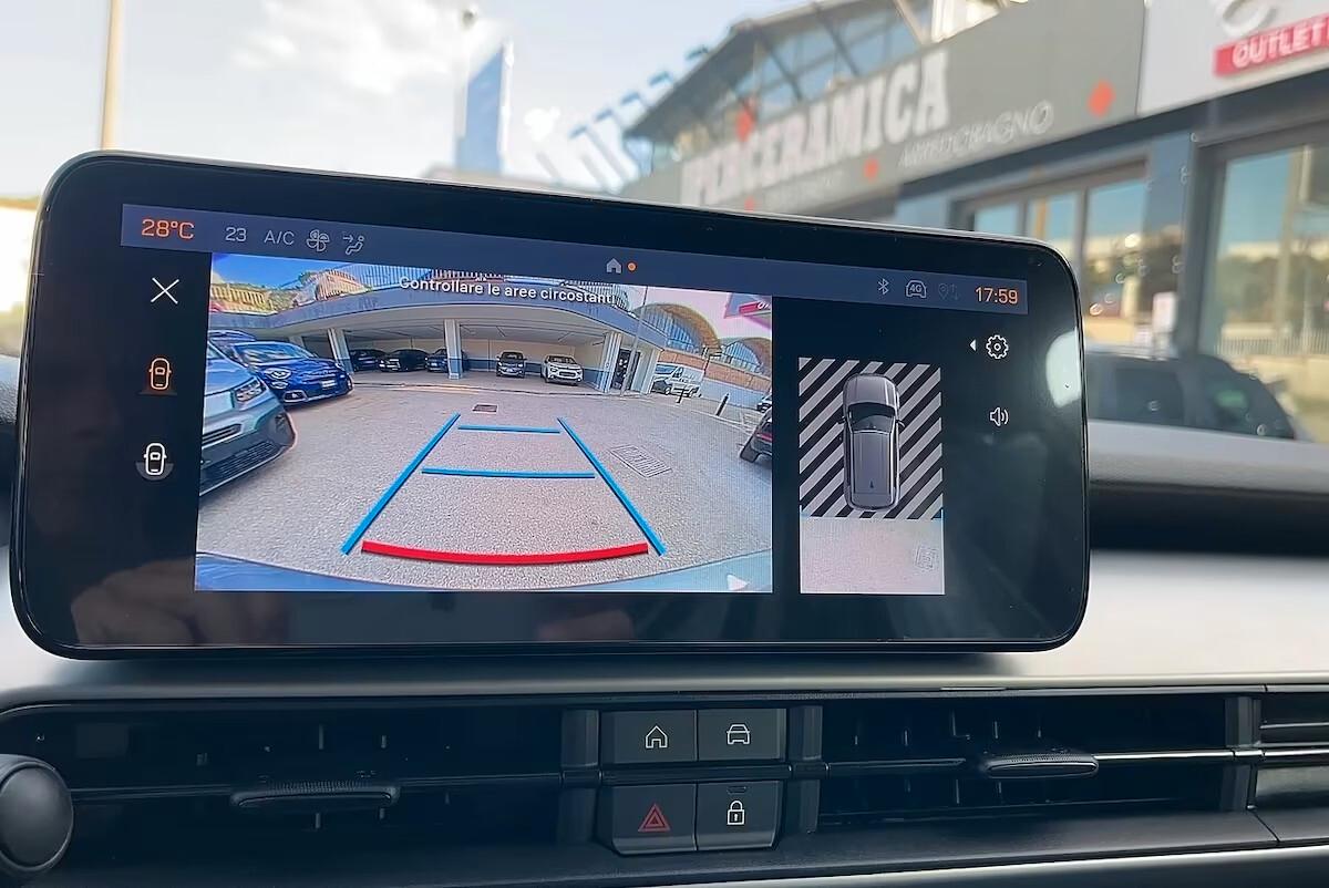 Jeep Avenger 1.2 Turbo 110 CV MHEV Summit