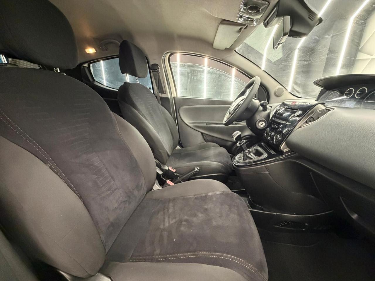 Lancia Ypsilon 1.2 69 CV-KM CERTIFICATI-PERMUTE-12 MESI GARANZIA