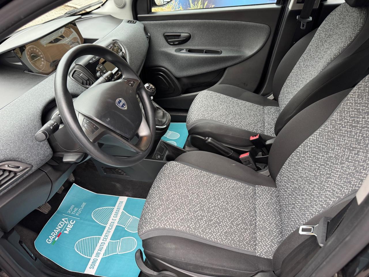 LANCIA YPSILON 1.0 FireFly HYBRID 70CV - DICEMBRE 2022 - 70.000KM - COME NUOVA