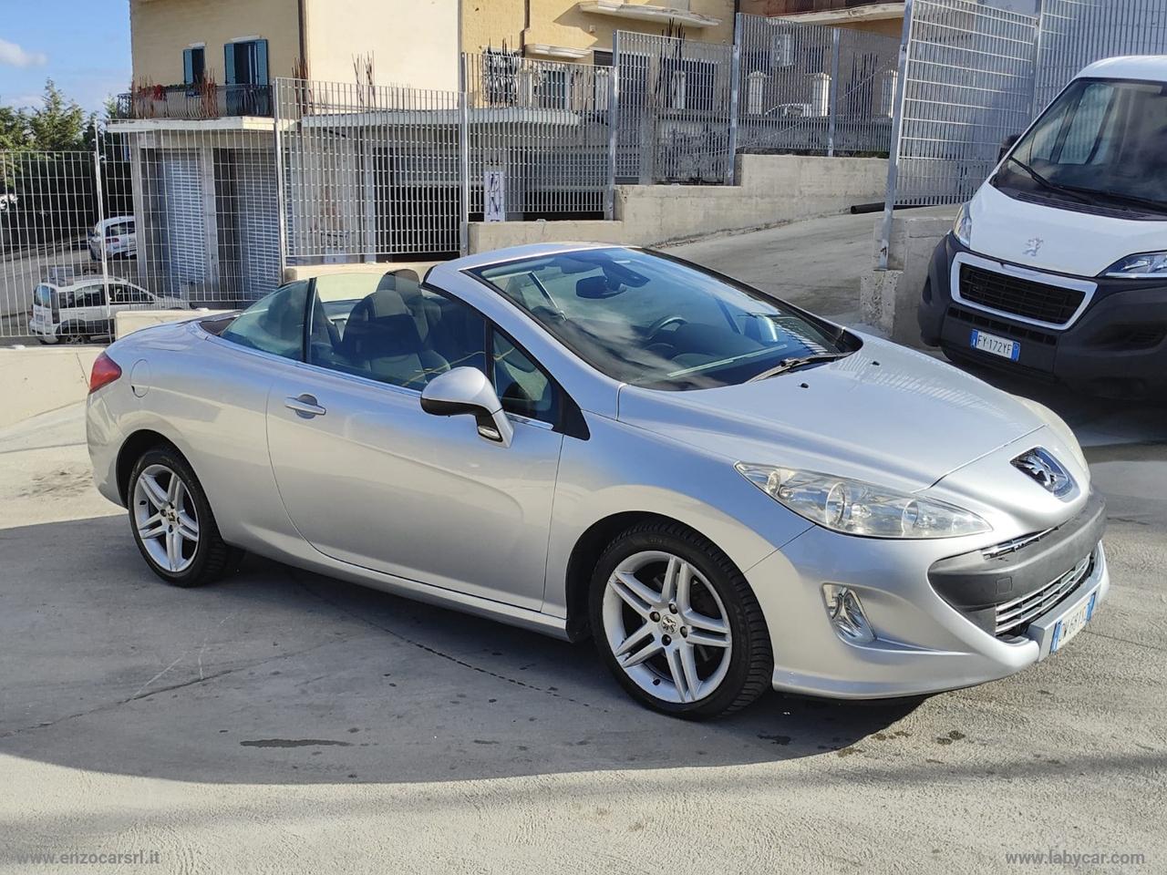 PEUGEOT 308 2.0 HDi 140 CV CC Féline CABRIOLET