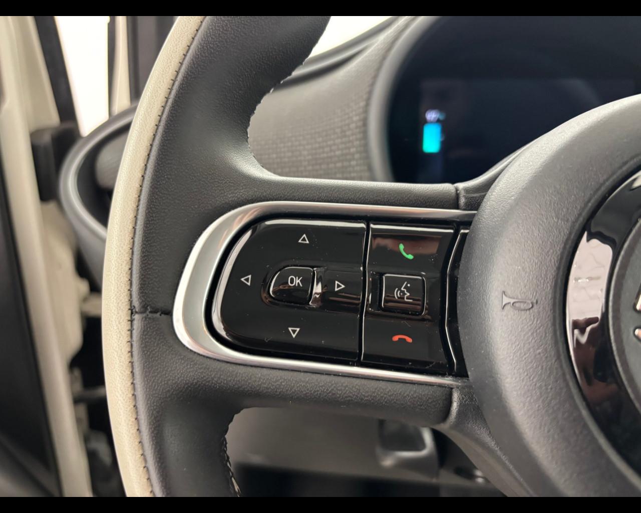 FIAT 500e 42 kWh La Prima by Bocelli