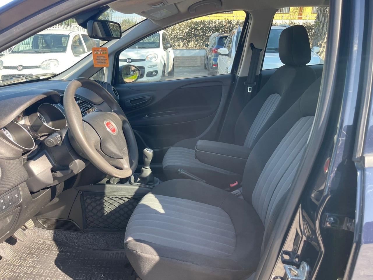 Fiat Punto 1.3 MJT II S&S 95 CV 5 porte Street