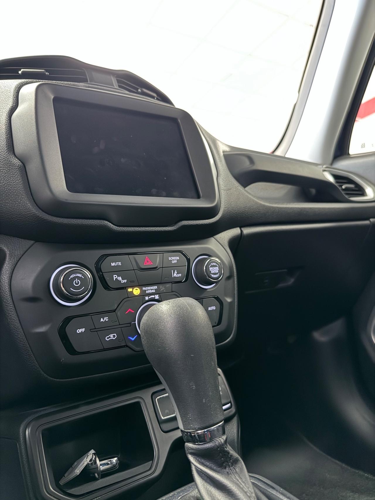 Jeep Renegade 1.6 Mjt DDCT 120 CV Longitude