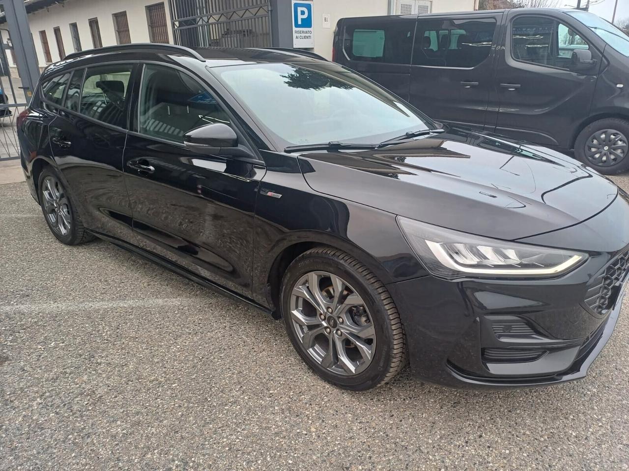 Ford Focus 1.0 EcoBoost Hybrid 125 CV SW ST-Line