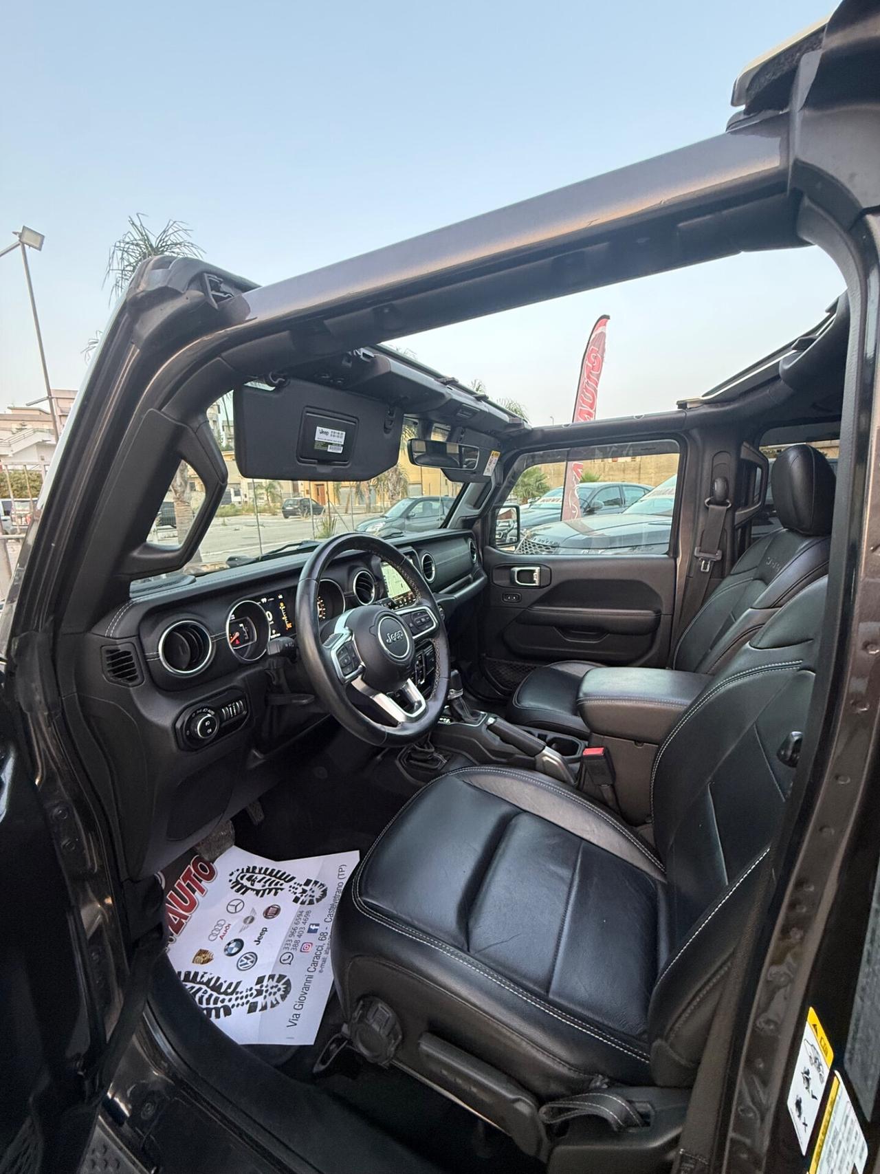 Jeep Wrangler Unlimited 2.2 Mjt II Sahara