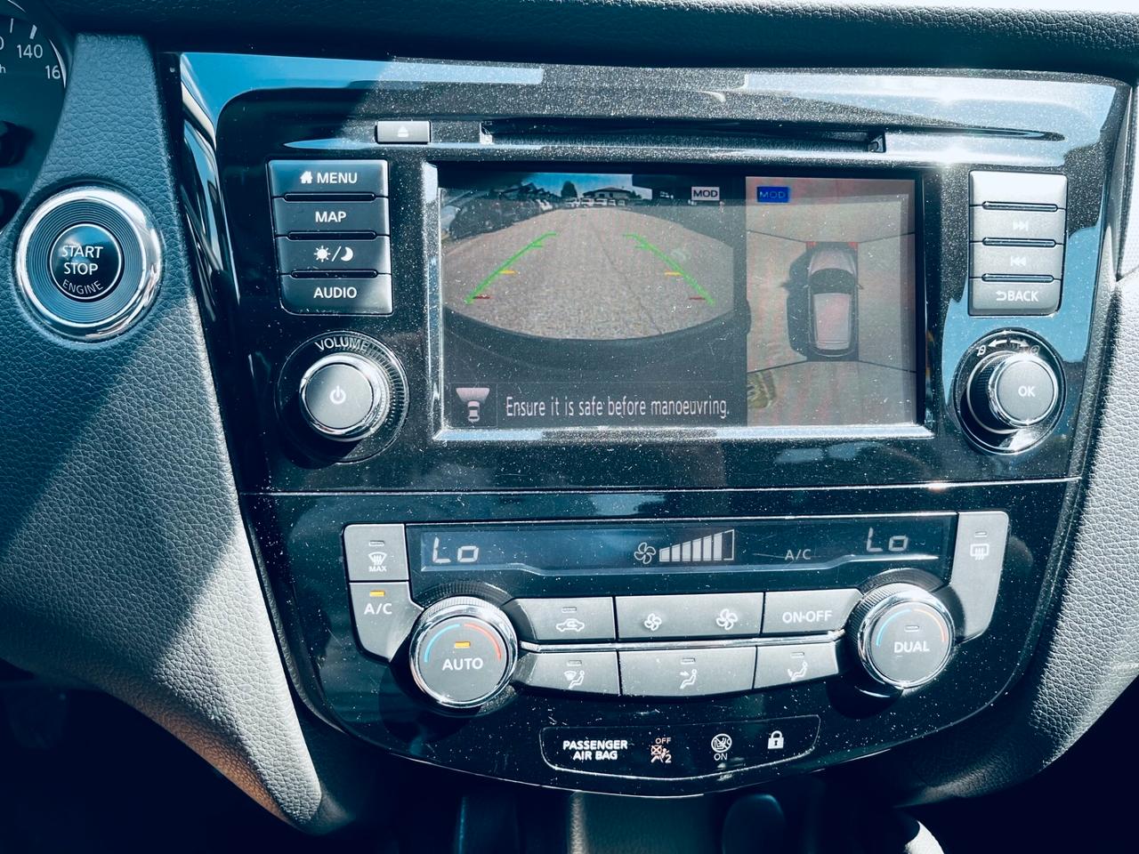Nissan Qashqai 1.5 dCi N-Connecta