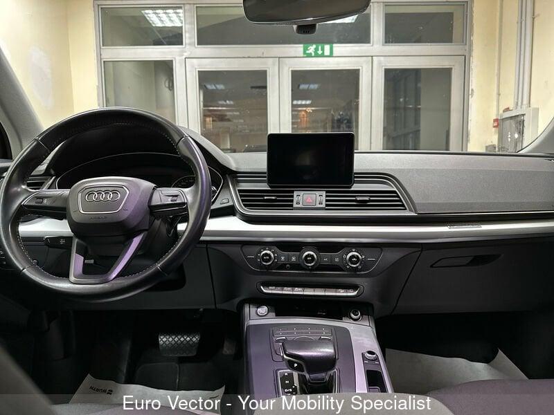 Audi Q5 2.0 TDI quattro S tronic Business