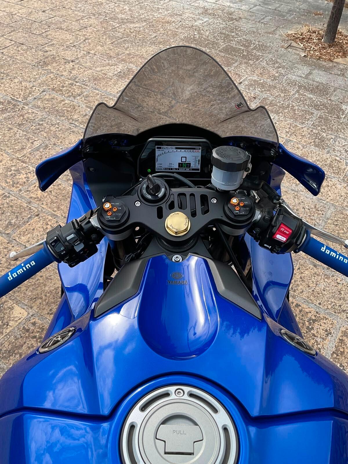 Yamaha YZF R1 60 TH ANNIVERSARY ANNO 2024 KM 5900