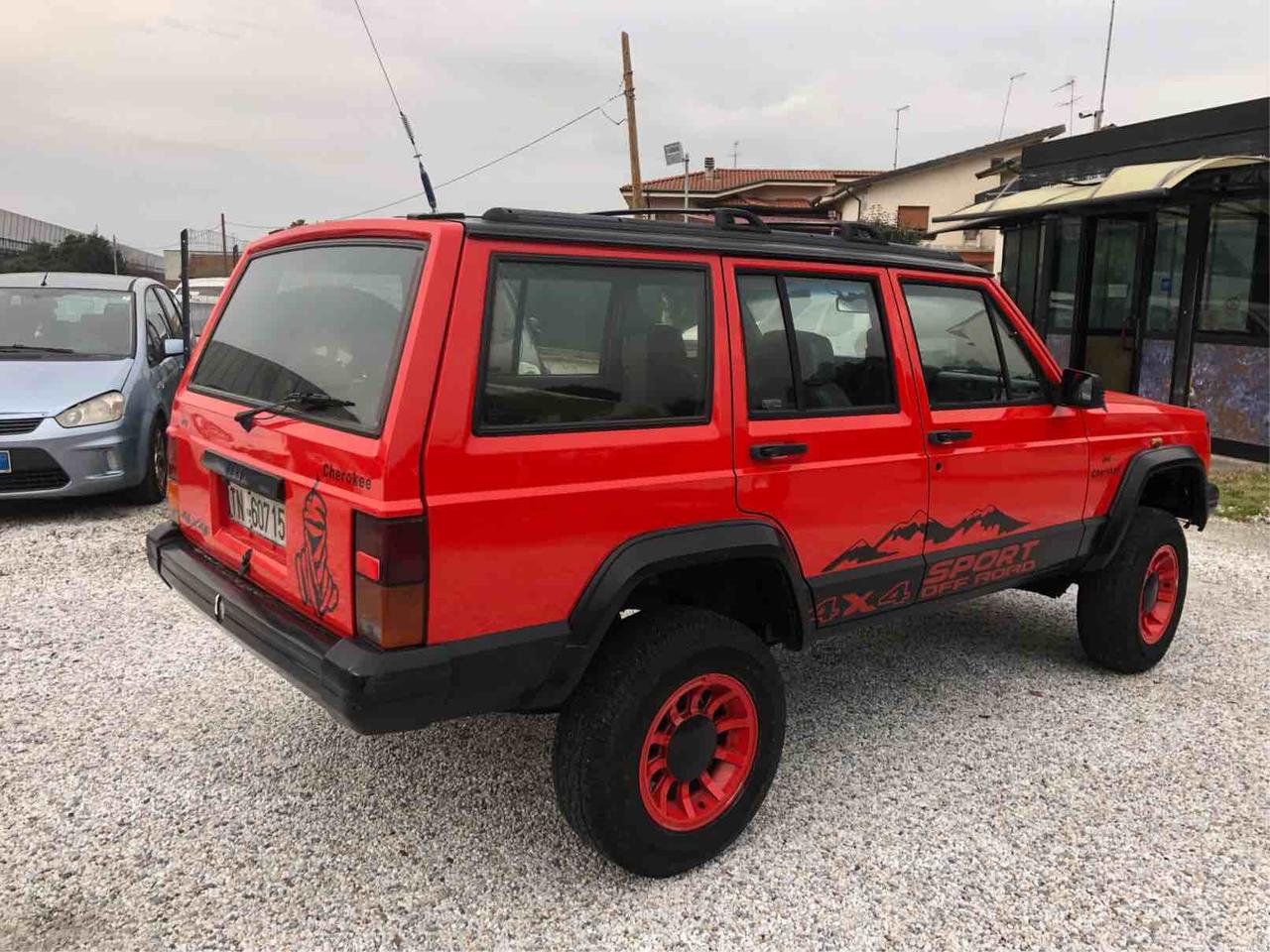 Jeep Cherokee 2.1 TD 5 porte Command-Trac Limited (EU)