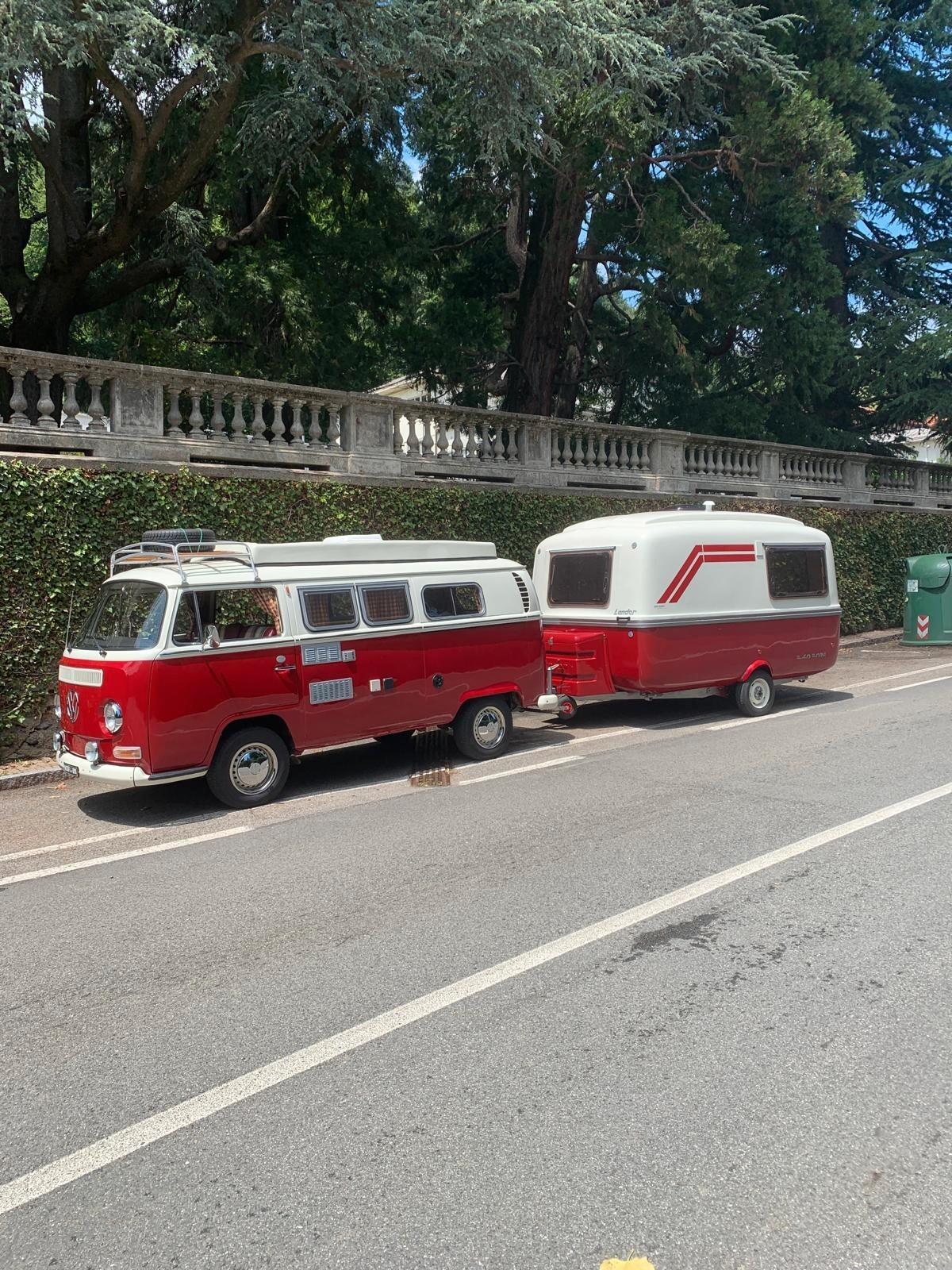 Volkswagen T2a + Roulotte Lander 340 Bora