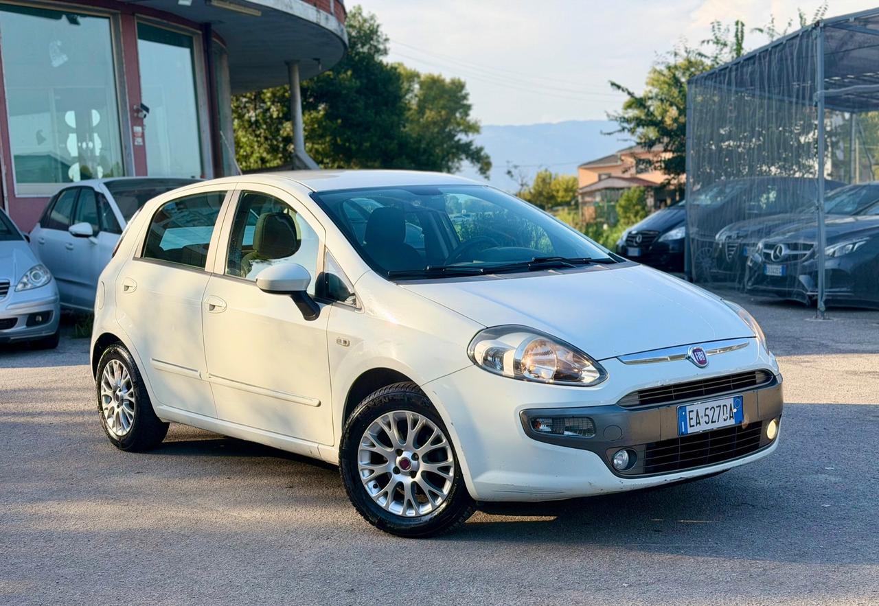 Fiat Punto Evo 2011 1.4 benzina/gol scade 2030 ok neopatentati ! ! !